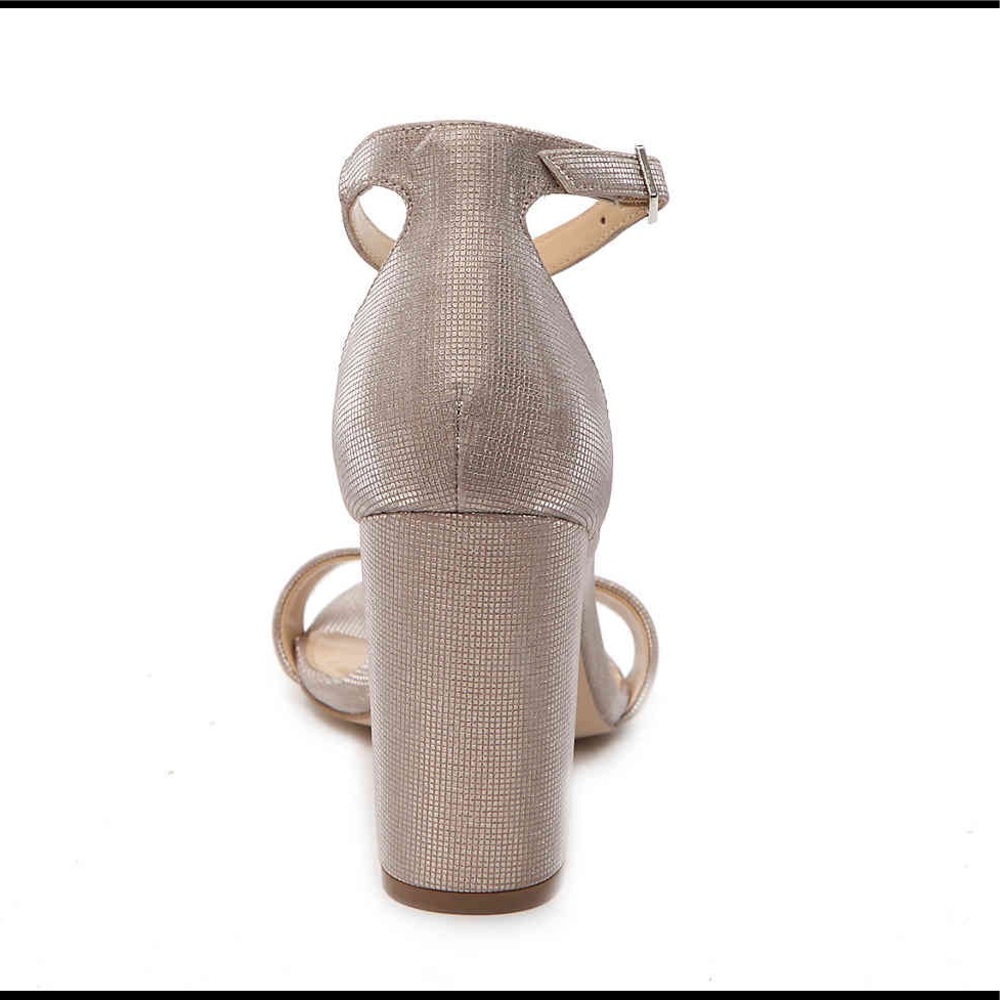 NWT Katy Perry gold sparkle sandal heel 8.5 - Picture 3 of 8